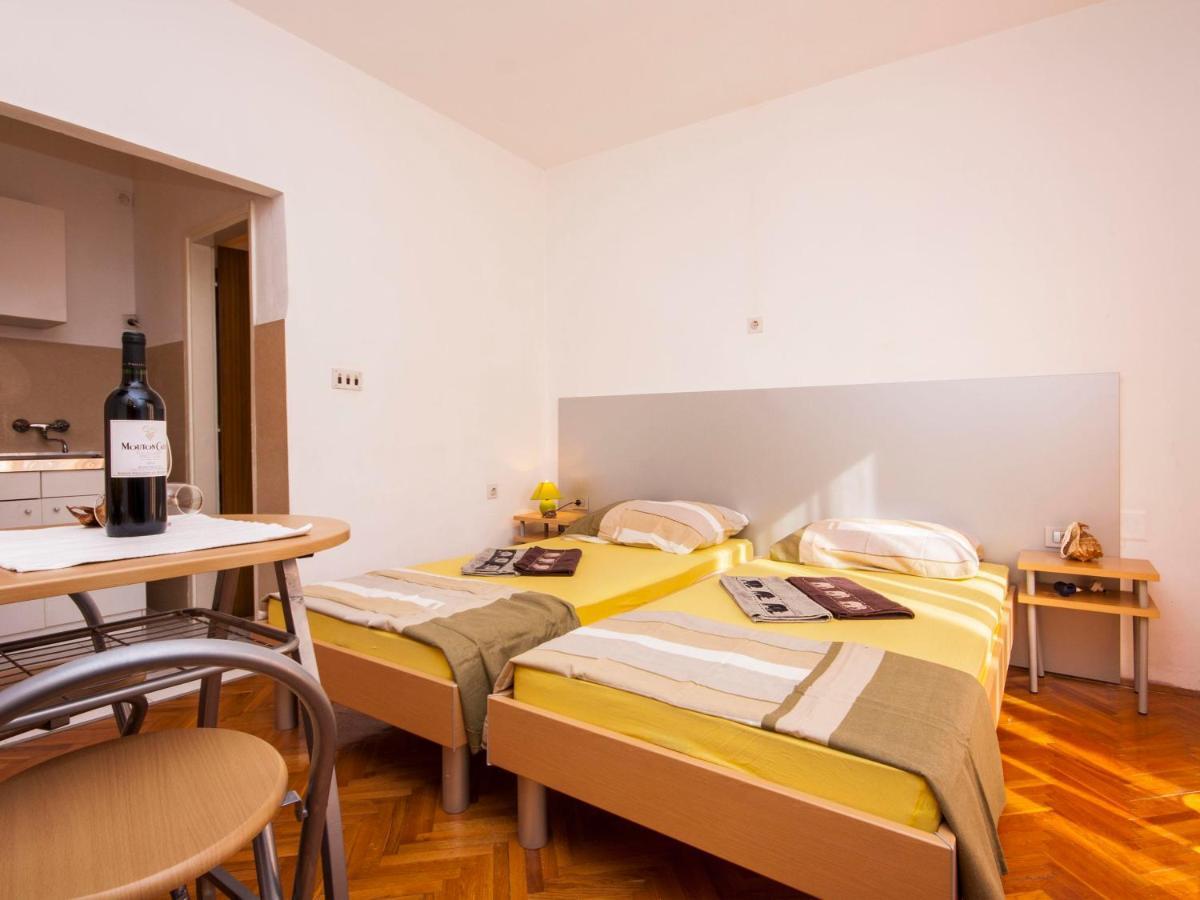 Apartments Tanfara Brodarica  Exterior photo